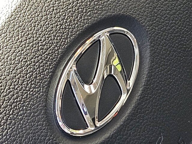 Used 2020 Hyundai Venue SEL w/ Convenience Package FWD image 32
