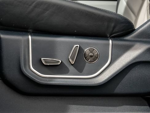 Used 2022 Ford F250 Limited image 31