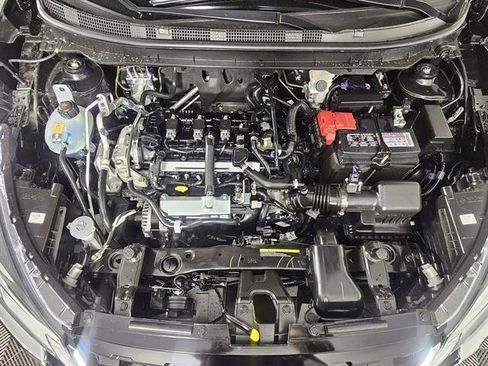 New 2025 Nissan Kicks S image 11