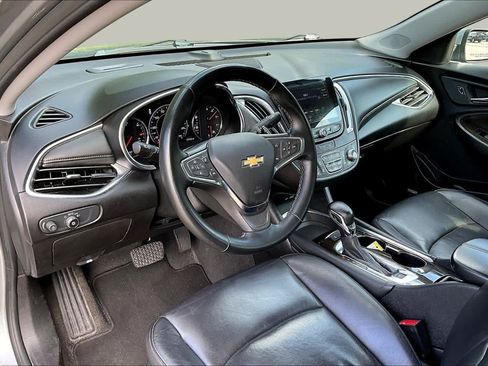Used 2024 Chevrolet Malibu LT FWD image 18
