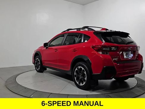 Used 2021 Subaru Crosstrek 2.0i Premium AWD/4WD image 3
