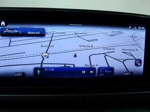 Used 2025 Mercedes-Benz GLE 350 4MATIC image 11