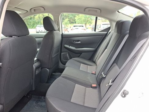 Used 2023 Nissan Sentra SV image 10