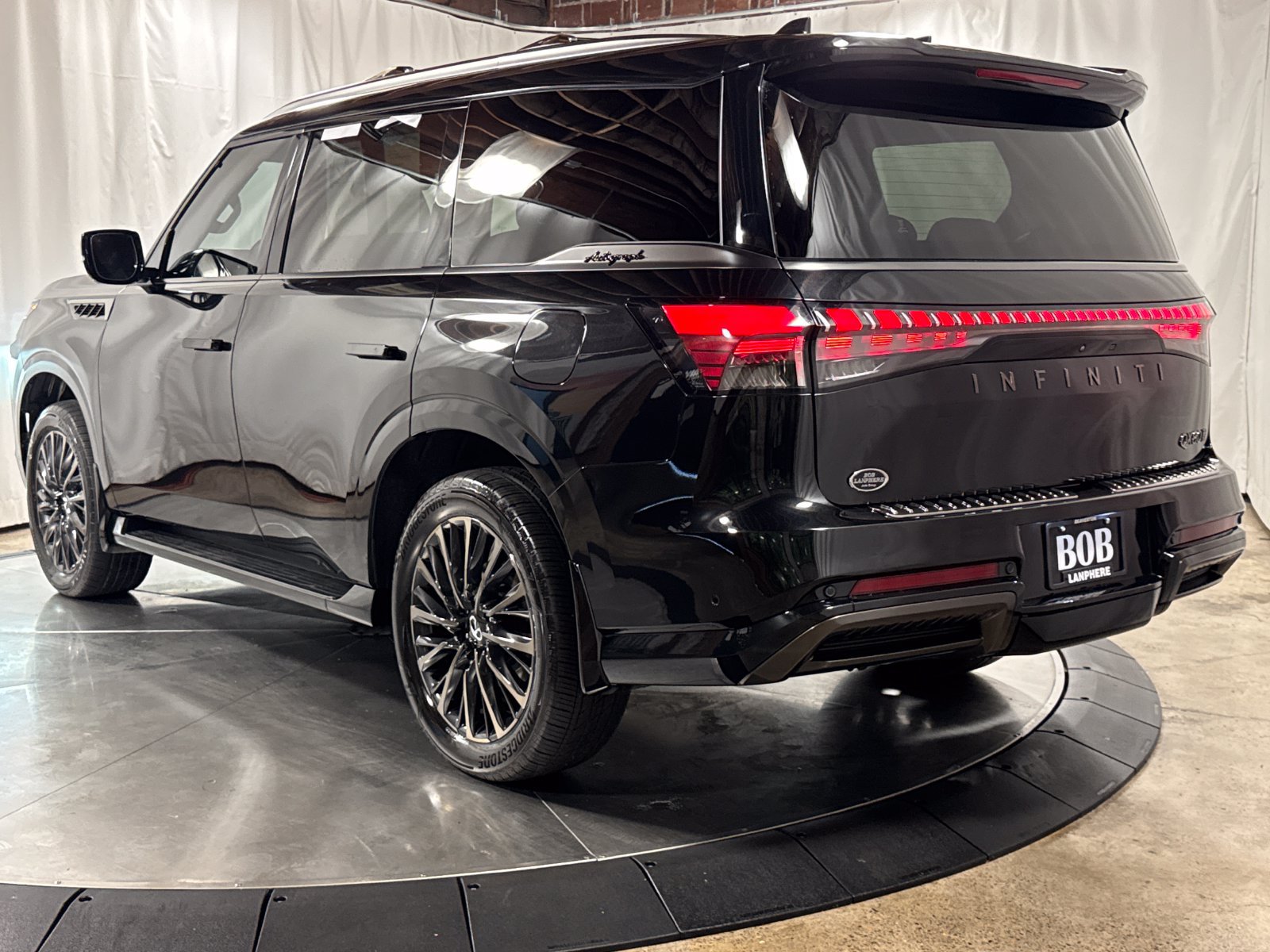 Certified 2025 INFINITI QX80 Autograph w/ Autograph Exterior Package AWD/4WD image 9