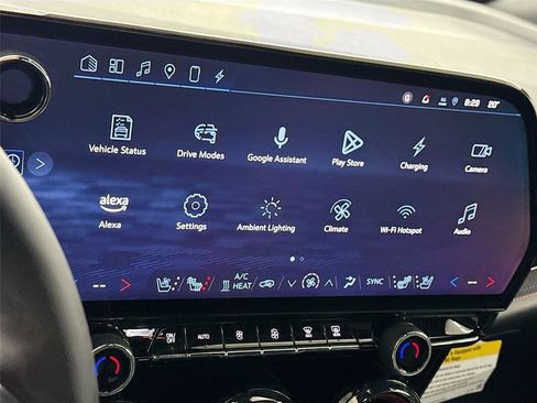 Used 2024 Chevrolet Blazer EV RS image 4