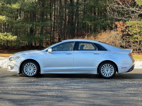 Used 2018 Lincoln MKZ Select w/ Select Plus Package image 4