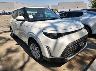 Certified 2025 Kia Soul LX w/ LX Technology Package video 1