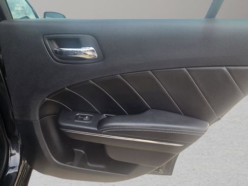 Used 2014 Dodge Charger R/T image 26