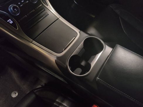 Used 2017 Lincoln MKX Premiere image 26