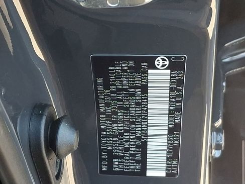 New 2026 Toyota Corolla LE image 19