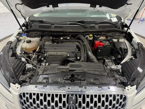 Used 2024 Lincoln Corsair AWD w/ Equipment Group 102A image 57