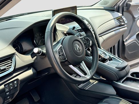 Used 2025 Acura RDX SH-AWD w/ Advance Package image 4