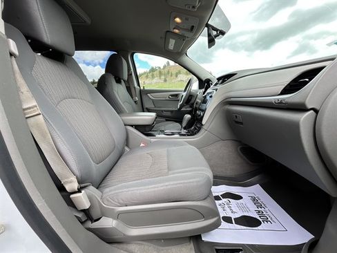 Used 2016 Chevrolet Traverse LT AWD/4WD image 39