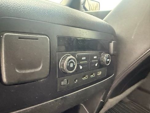 Used 2019 Chevrolet Tahoe Premier AWD/4WD image 24