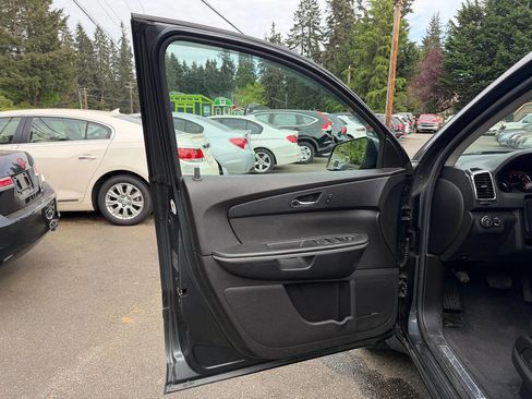Used 2011 GMC Acadia SLT AWD/4WD image 26