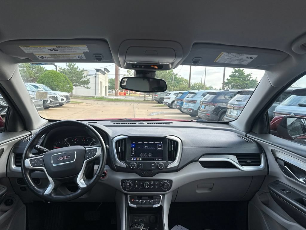 Used 2022 GMC Terrain SLT AWD/4WD image 17