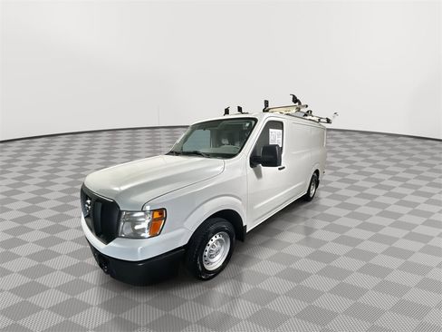 Used 2021 Nissan NV 1500 S image 4