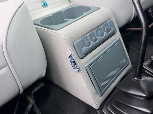 Used 1991 Jeep Wrangler S AWD/4WD image 16