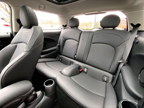 Used 2024 MINI Cooper S image 20