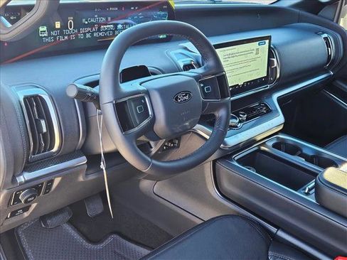 New 2026 Ford Expedition Platinum w/ Stealth Appearance Package image 3