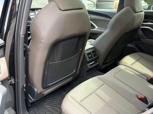 Certified 2025 Audi Q5 Premium Plus w/ Premium Plus AWD/4WD image 13