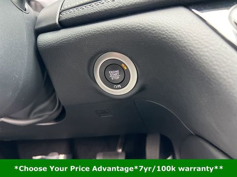 Certified 2025 Chrysler Pacifica Limited image 66