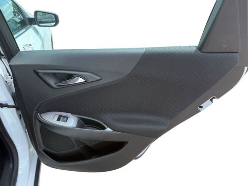 Used 2023 Chevrolet Malibu LT FWD image 21