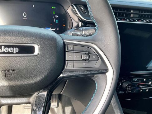 Used 2022 Jeep Grand Cherokee Trailhawk w/ Advanced Protech Group II image 24