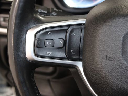 Used 2024 RAM 2500 Big Horn image 36