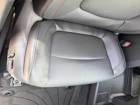Used 2026 Toyota Sienna Limited FWD image 15