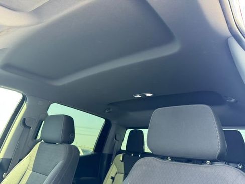 Used 2019 Chevrolet Silverado 1500 LT w/ Texas Edition image 5