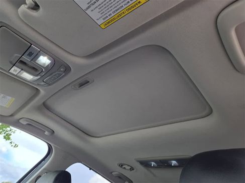 Used 2020 Kia Telluride EX image 11