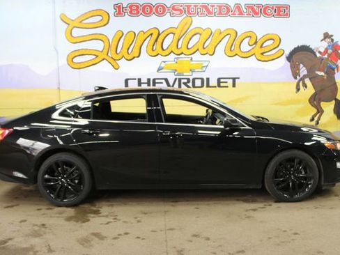 Used 2024 Chevrolet Malibu LT w/ Midnight Edition FWD image 1
