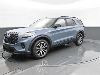 New 2025 Ford Explorer ST-Line
