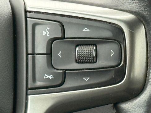 Used 2021 Chevrolet Silverado 1500 LT Trail Boss w/ Convenience Package II image 28