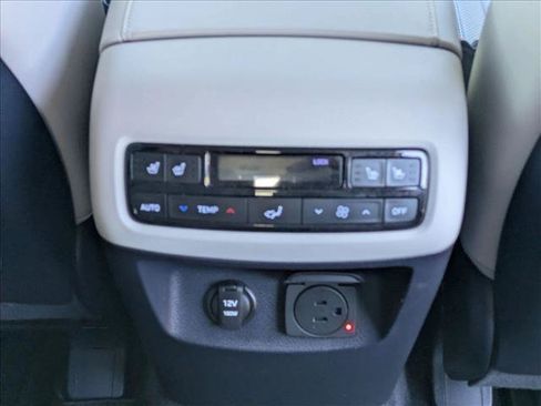 Used 2024 Hyundai Palisade Calligraphy AWD/4WD image 18