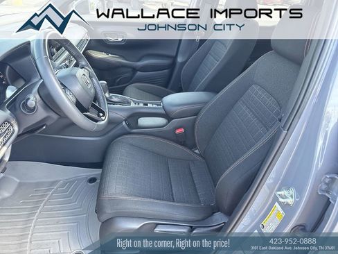 Used 2025 Honda HR-V Sport image 14