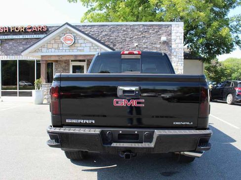 Used 2015 GMC Sierra 1500 Denali RWD image 6