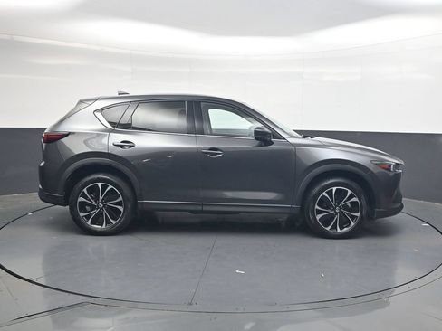 Used 2022 MAZDA CX-5 AWD 2.5 S w/ Premium Plus Pkg image 3