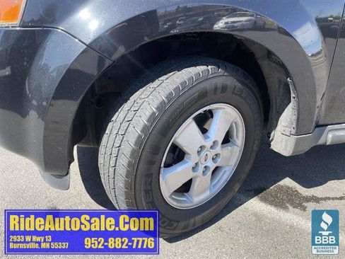 Used 2011 Ford Escape XLS w/ 102A Rapid Spec Order Code image 24