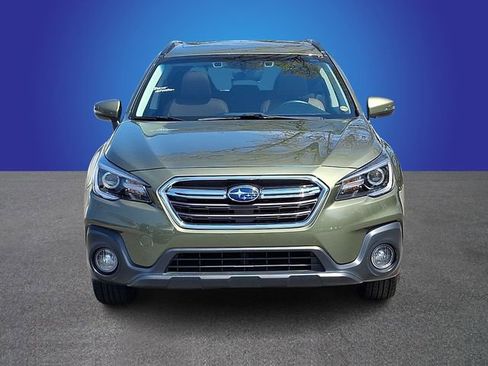 Used 2018 Subaru Outback 2.5i Touring w/ Popular Package #3 image 2