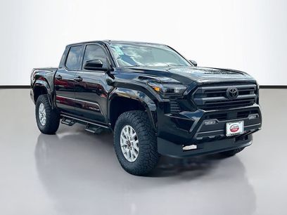 New 2025 Toyota Tacoma SR5