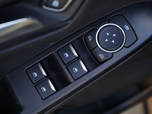 Used 2025 Ford Escape ST-Line image 38