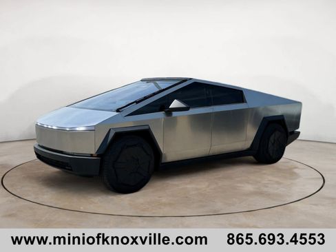 Used 2024 Tesla Cybertruck Cyberbeast AWD/4WD image 7
