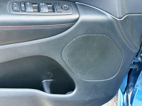 Used 2025 Dodge Durango GT image 20