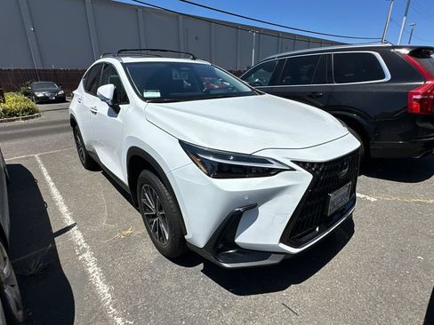 Used 2026 Lexus NX 350h AWD w/ Accessory Package (2T) image 2