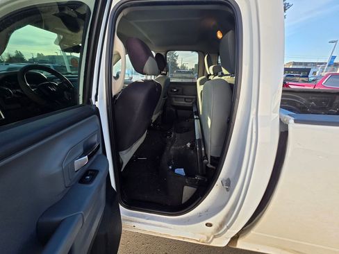 Used 2015 RAM 1500 Big Horn image 13