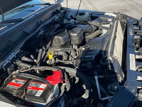 Used 2016 Ford F250 Lariat image 27