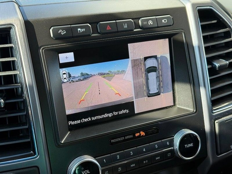 Used 2021 Ford Expedition Platinum AWD/4WD image 26