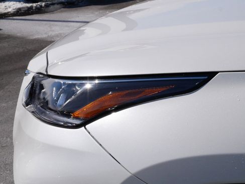 Certified 2025 Toyota Highlander Limited image 16